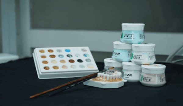 Some Dental Lab collab with the material supplier to have better price