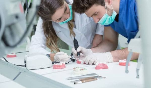 Cách chọn Phòng Labo nha khoa chất lượng