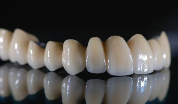 Tương lai của sứ nha khoa